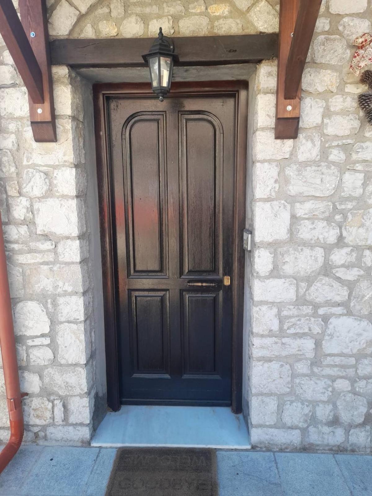 Blue Ρικεα Apartment Arachova Bagian luar foto
